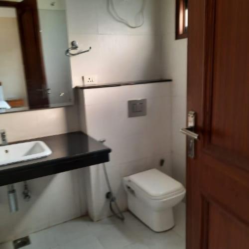 Oyo 74401 Aster Garden Suites Delhi  Buitenkant foto